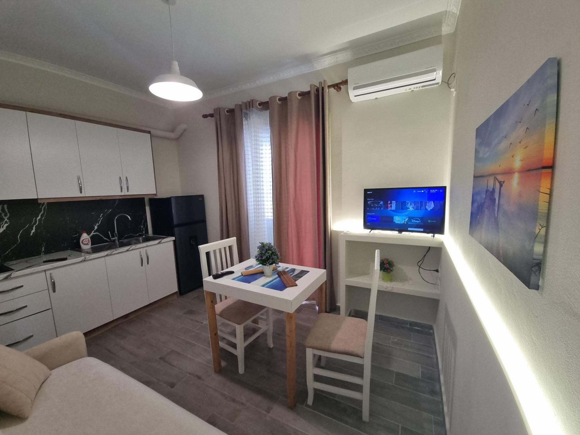 Vila Soleil Влёра Экстерьер фото