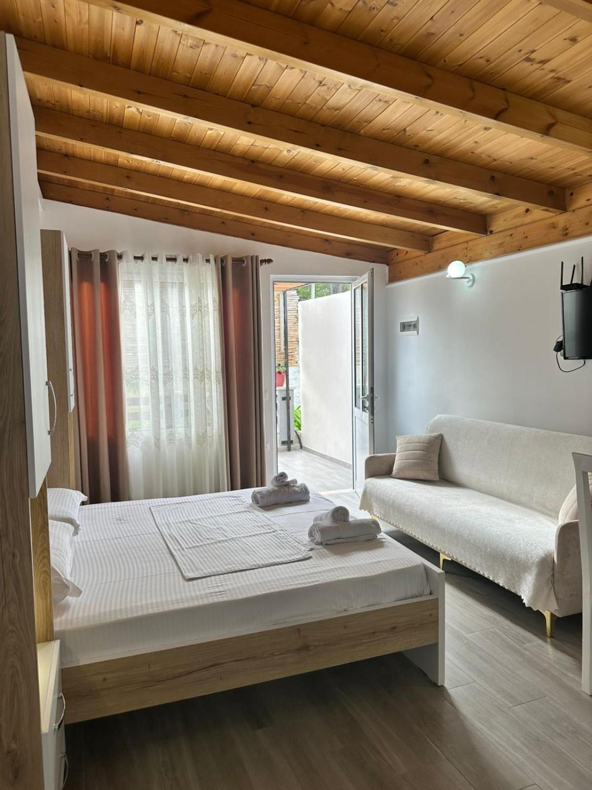 Vila Soleil Влёра Экстерьер фото