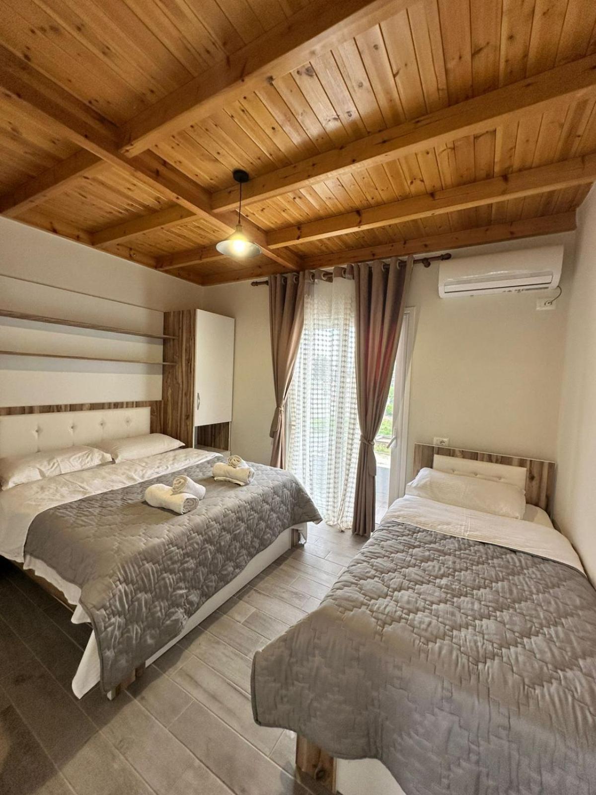 Vila Soleil Влёра Экстерьер фото